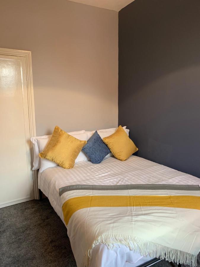 Heaton-Beautiful 3 Double Bedrooms Sleeps 6 Free Parking And Wifi Ньюкасл-апон-Тайн Экстерьер фото